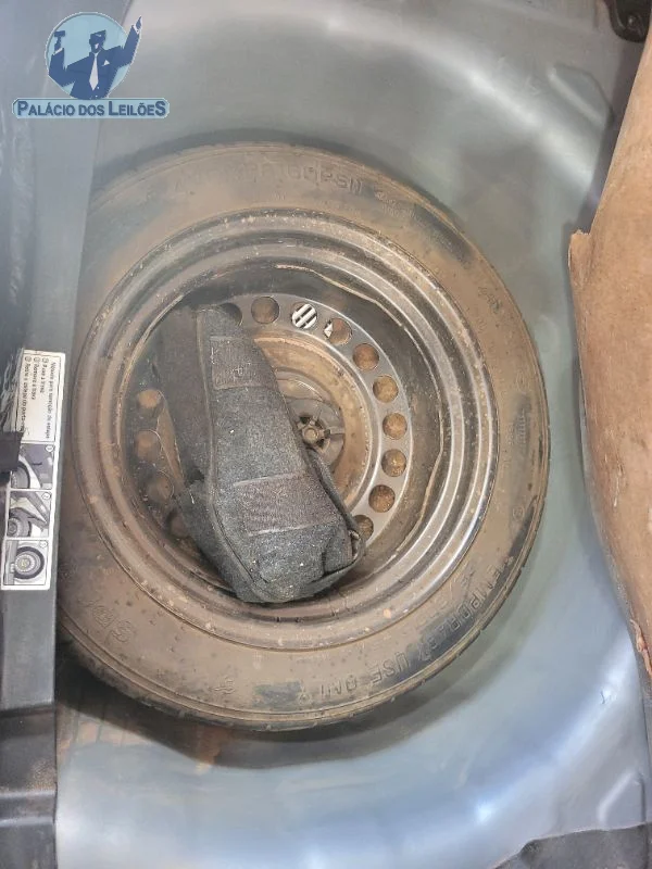 Lote 604 - HYUNDAI HB2010TA COMFORT