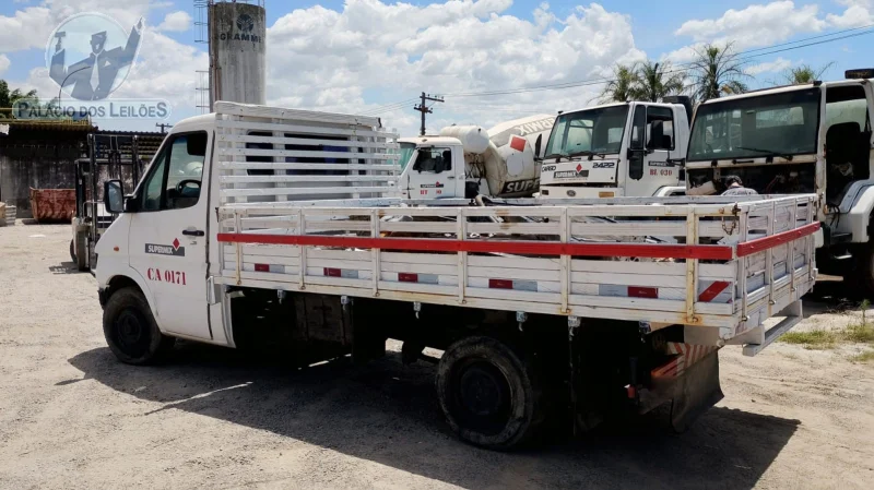 Lote 302 - IMP MBENZ 310D SPRINTERC