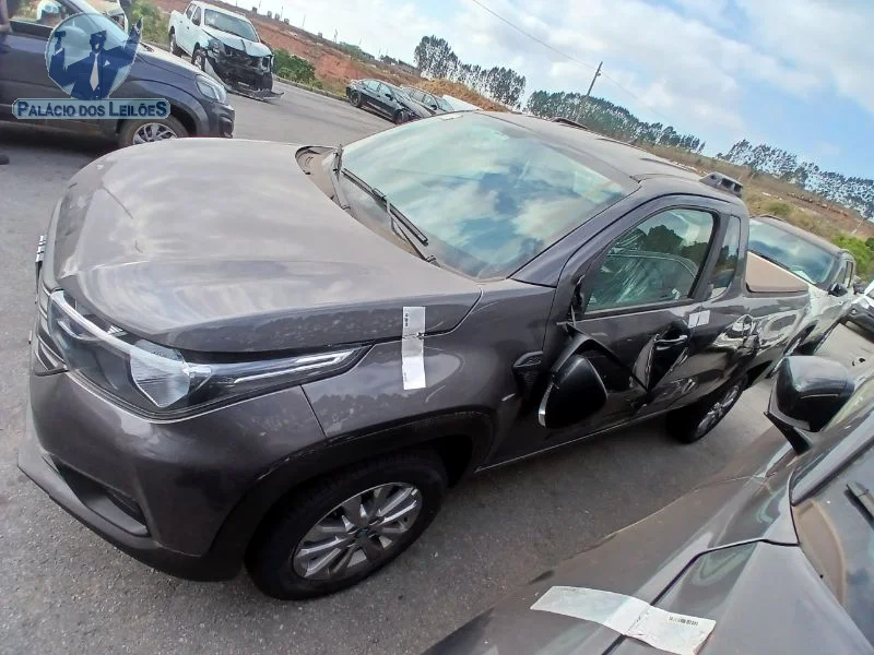 Lote 304 - FIAT STRADA FREEDOM CS13