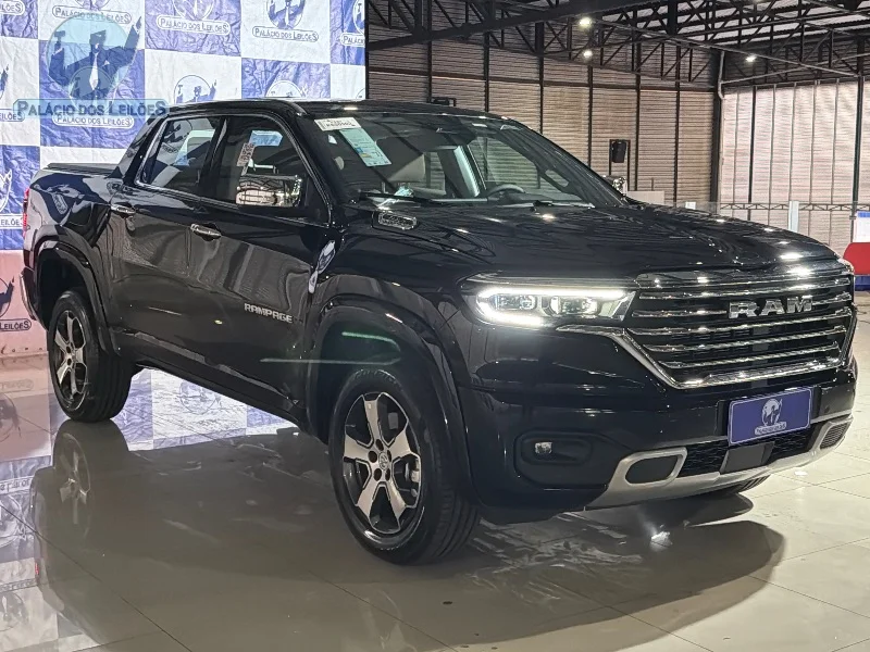 Lote 305 - RAM RAMPAGE LARAMIE DS