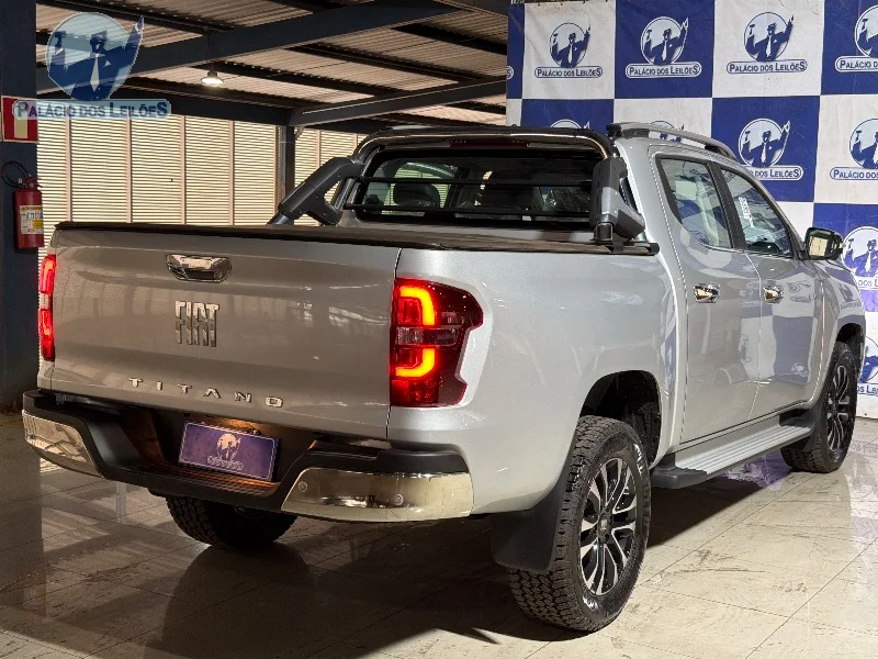 Lote 315 - I FIAT TITANO RANCH