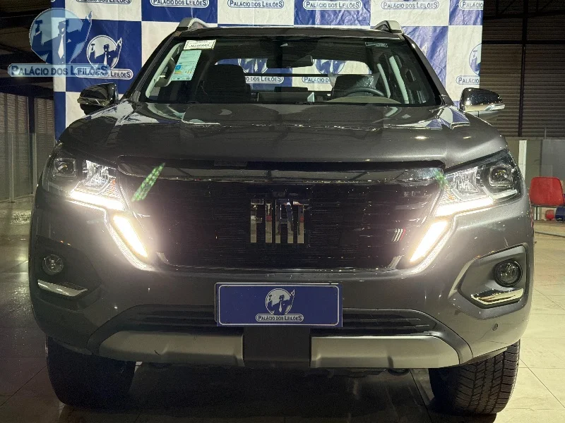 Lote 323 - I FIAT TITANO RANCH