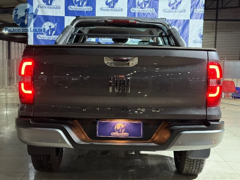 Lote 323 - I FIAT TITANO RANCH