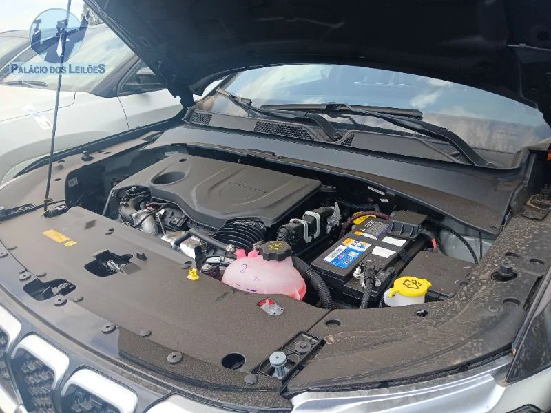 Lote 329 - JEEP COMMANDER OVR T