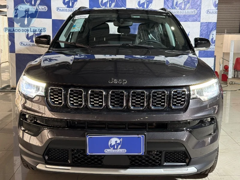 Lote 330 - JEEP COMPASS LIMITED T