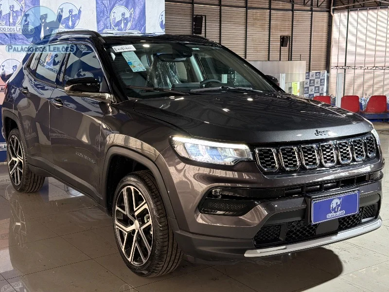 Lote 330 - JEEP COMPASS LIMITED T