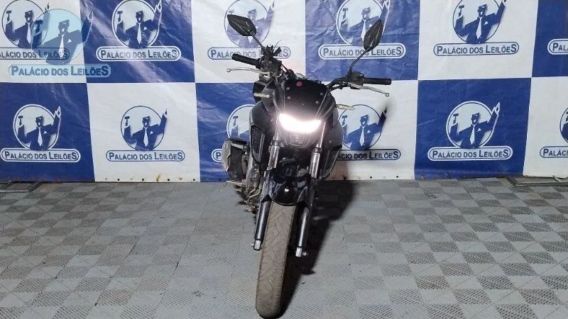 Lote 347 - YAMAHA FZ25 FAZER