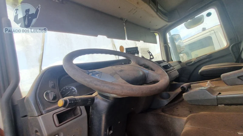 Lote 302 - I M.BENZ ACTROS4844K8X4