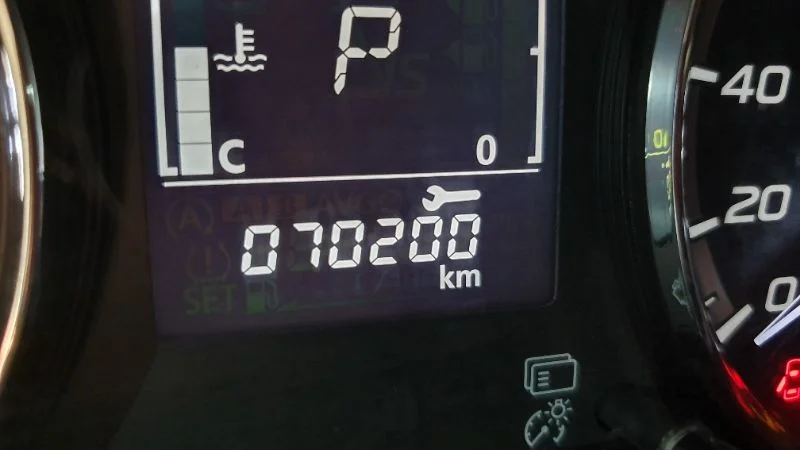 Lote 301 - MMC TRITON SP OUTD GLS A