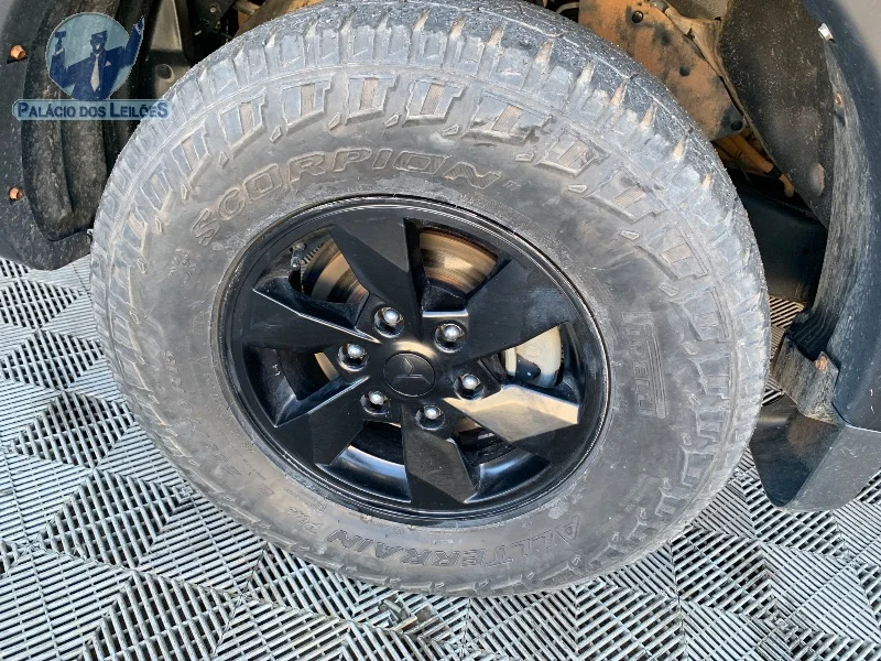 Lote 404 - MMC TRITON SP OUTD GLS A