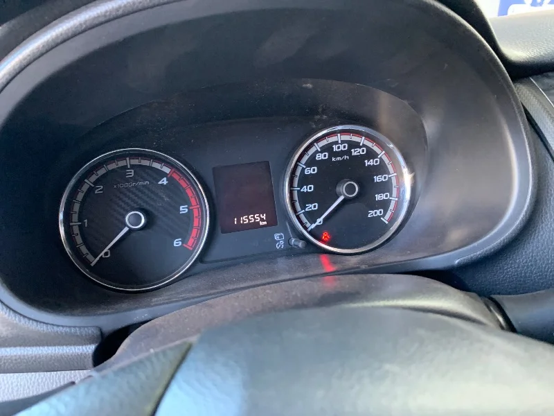 Lote 404 - MMC TRITON SP OUTD GLS A