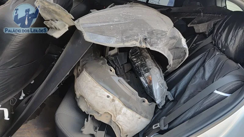 Lote 365 - TOYOTA YARIS HA XL15