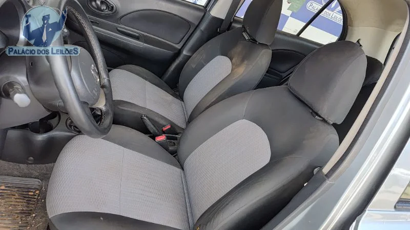 Lote 372 - I NISSAN MARCH 10S FLEX