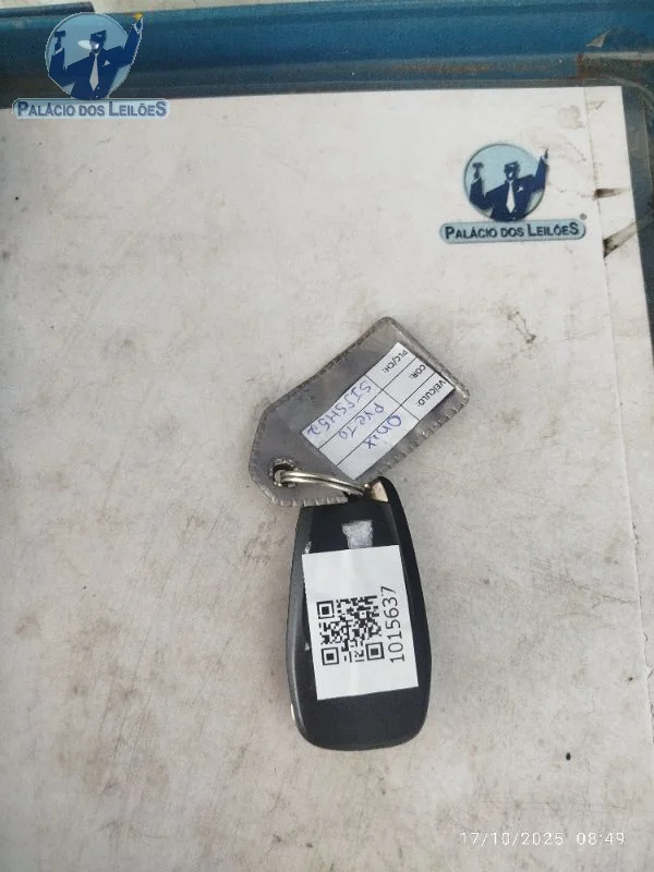 Lote 352 - CHEV ONIX 10MT LT1