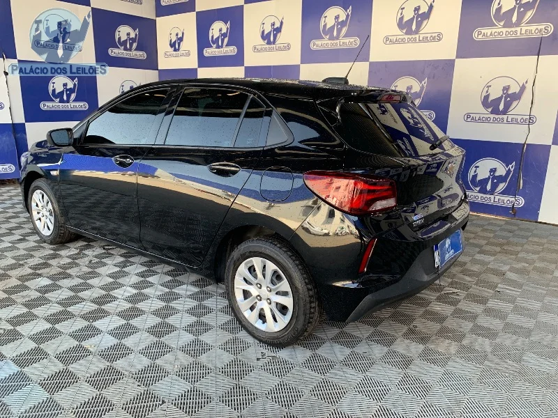 Lote 352 - CHEV ONIX 10MT LT1