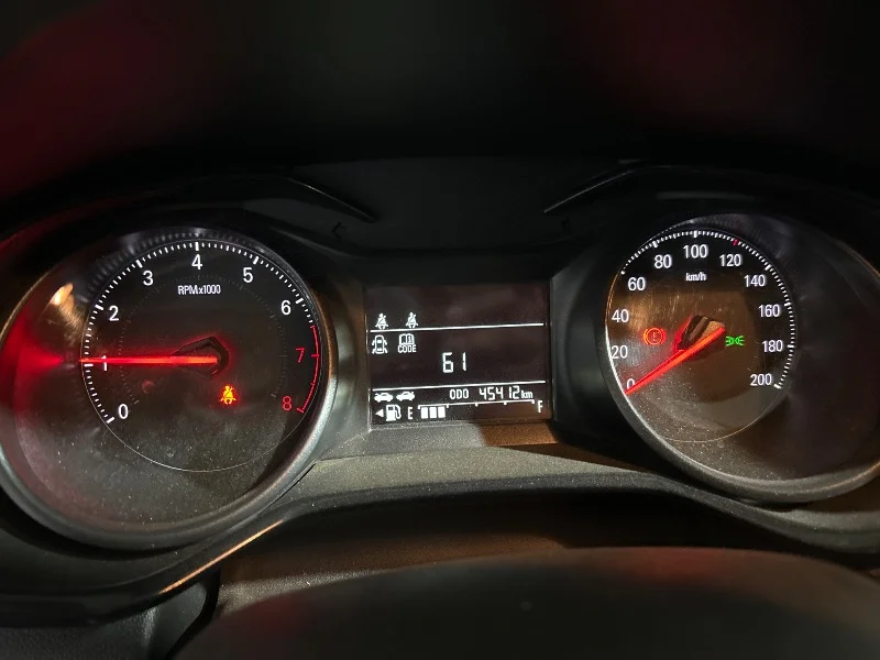 Lote 616 - CHEV ONIX 10MT HB