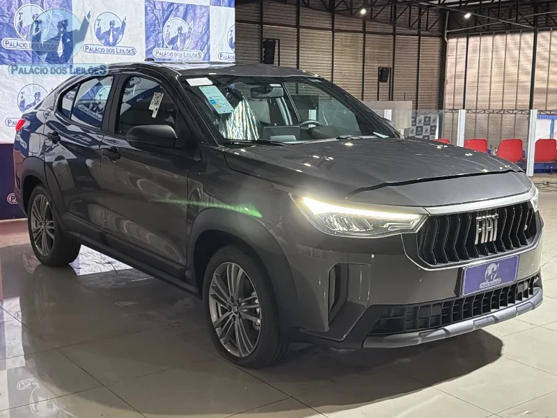 Lote 724 - FIAT FASTBACK TURBO 200