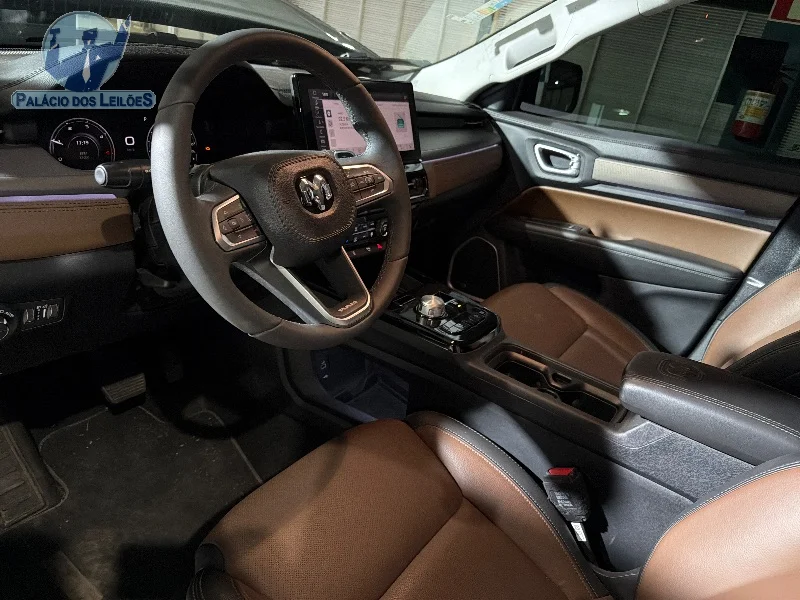 Lote 725 - RAM RAMPAGE LARAMIE DS