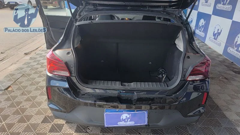 Lote 740 - CHEV ONIX 10MT HB