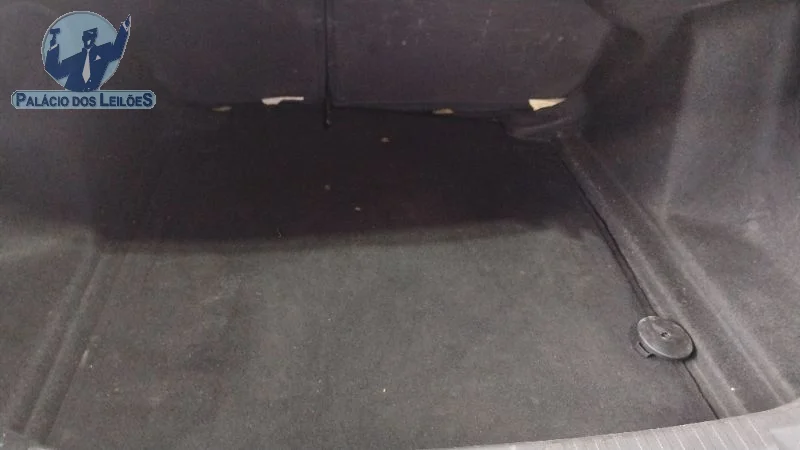 Lote 743 - CHEV ONIX PLUS 10MT LT2