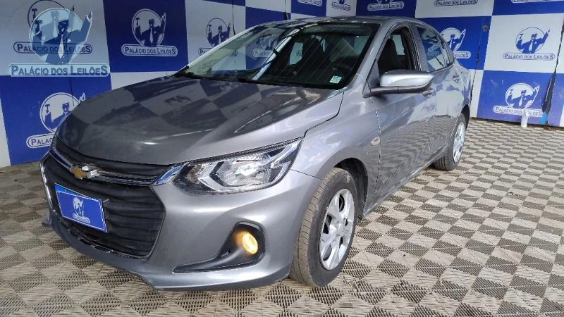 Lote 743 - CHEV ONIX PLUS 10MT LT2