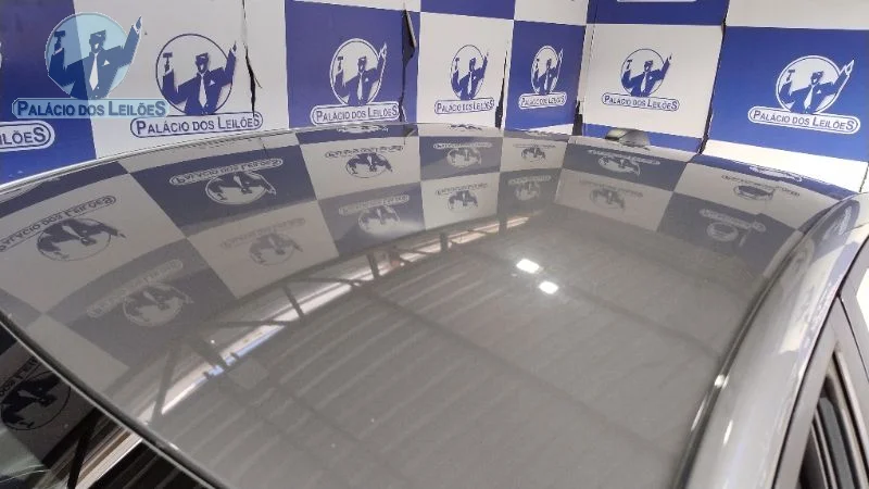 Lote 743 - CHEV ONIX PLUS 10MT LT2