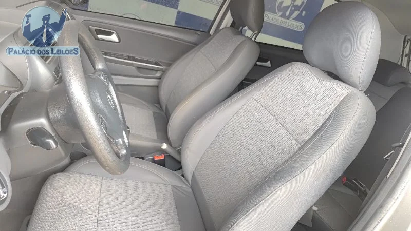 Lote 374 - VW FOX 1.6 GII