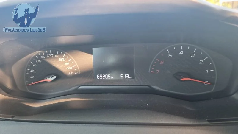 Lote 744 - I PEUGEOT 208 LIKE MT