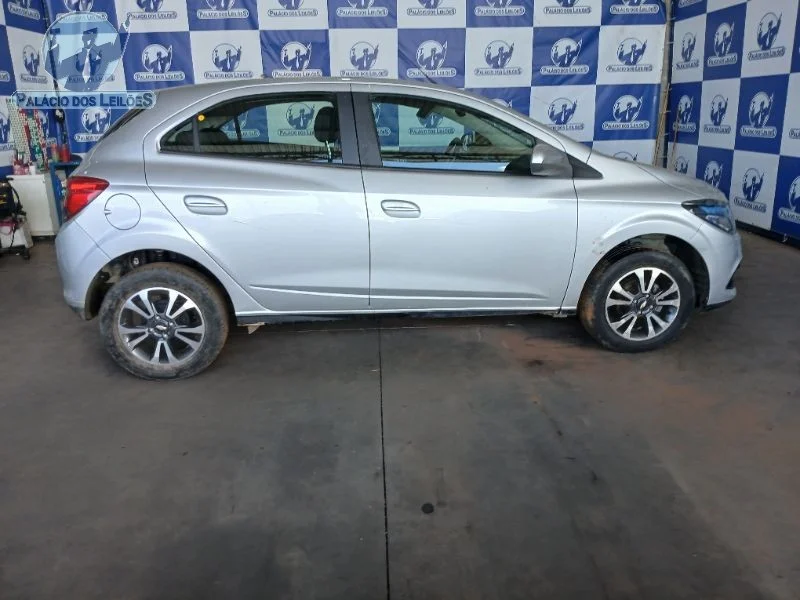Lote 303 - CHEVROLET ONIX 1.4AT LTZ