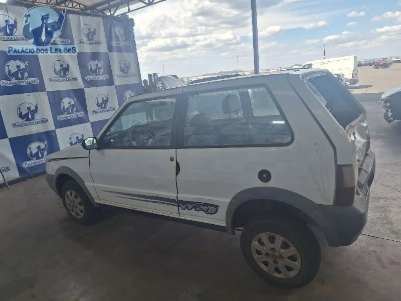 Lote 347 - FIAT UNO MILLE WAY ECON