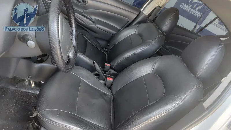 Lote 375 - NISSAN V-DRIVE 10 MT