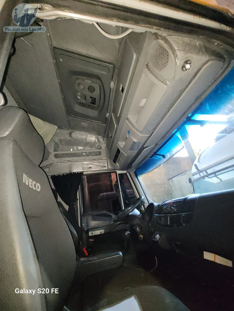 Lote 544 - IVECO TECTOR 240E30SID