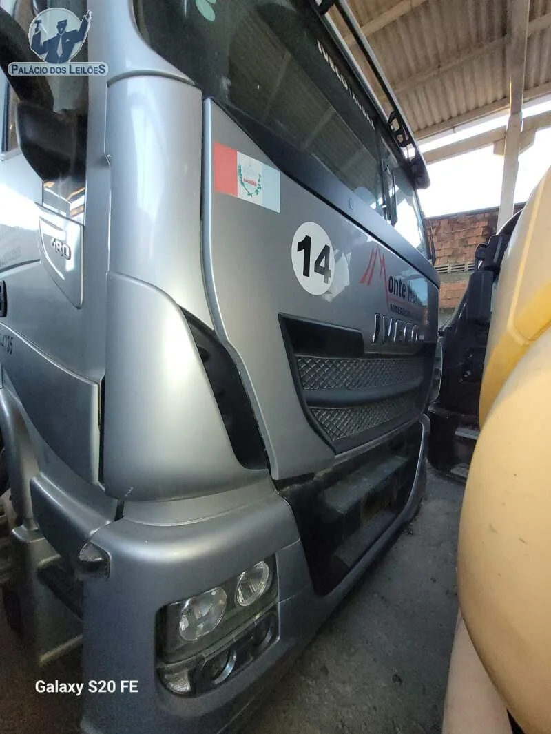 Lote 547 - IVECO STRALIS 800S48TZ