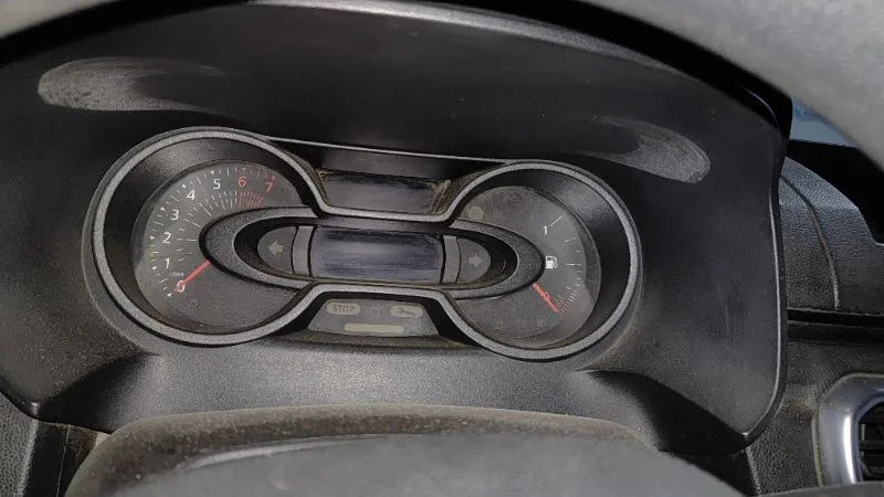 Lote 408 - RENAULT OROCH PRO 16