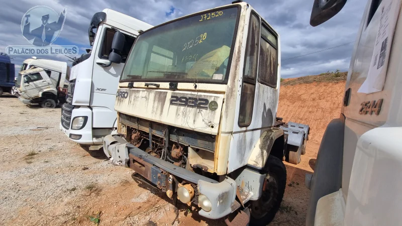 Lote 473 - FORD CARGO 2932 E