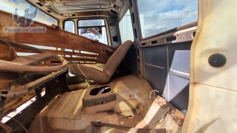 Lote 473 - FORD CARGO 2932 E