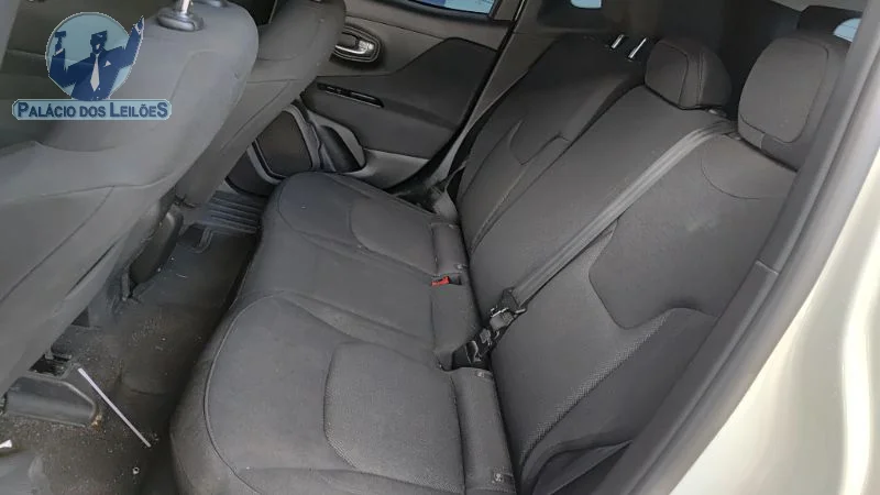 Lote 483 - JEEP RENEGADE 1.8 AUTOM.