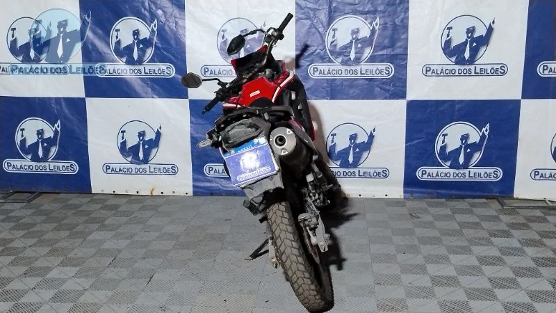 Lote 330 - HONDA XRE 300 ABS